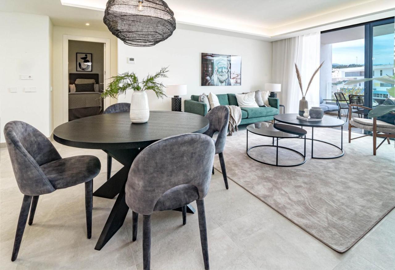 Inf42m- Modern Apartment, Families Only Apartamento *